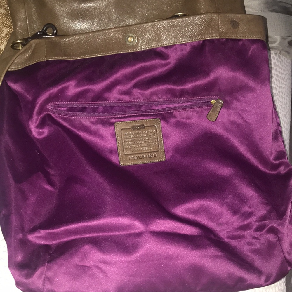 Beautiful unique Coach bag - Picture 12 of 17